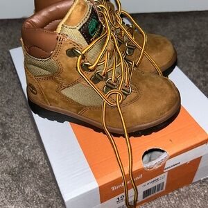 Timberland Field Boot- great condition, box not included